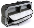 yaM5671-re_Fensterpacktasche_mit_Paneel_VWT5-T6.1_rechts_b
